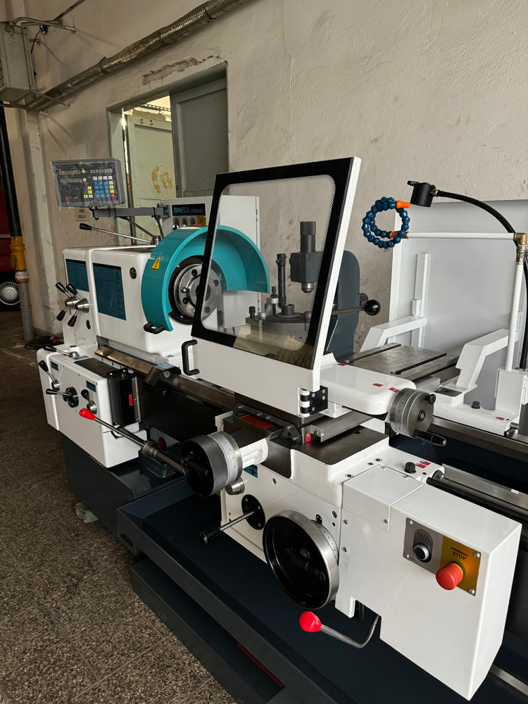 tokarka klowaTOS Trenčín, typ SN 63 - 2000 - 4