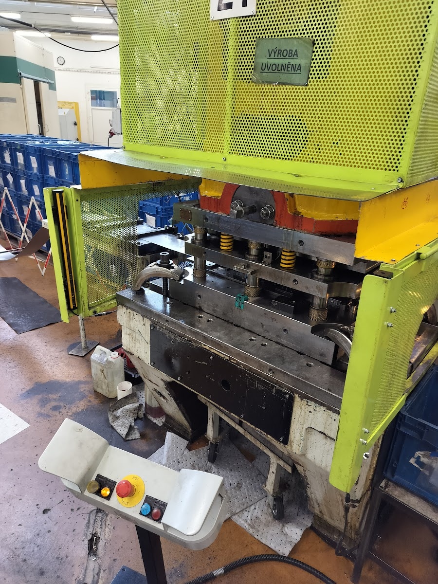 VSS LE 250 P - Prasa Mimośrodowa powyżej 100 T - 4