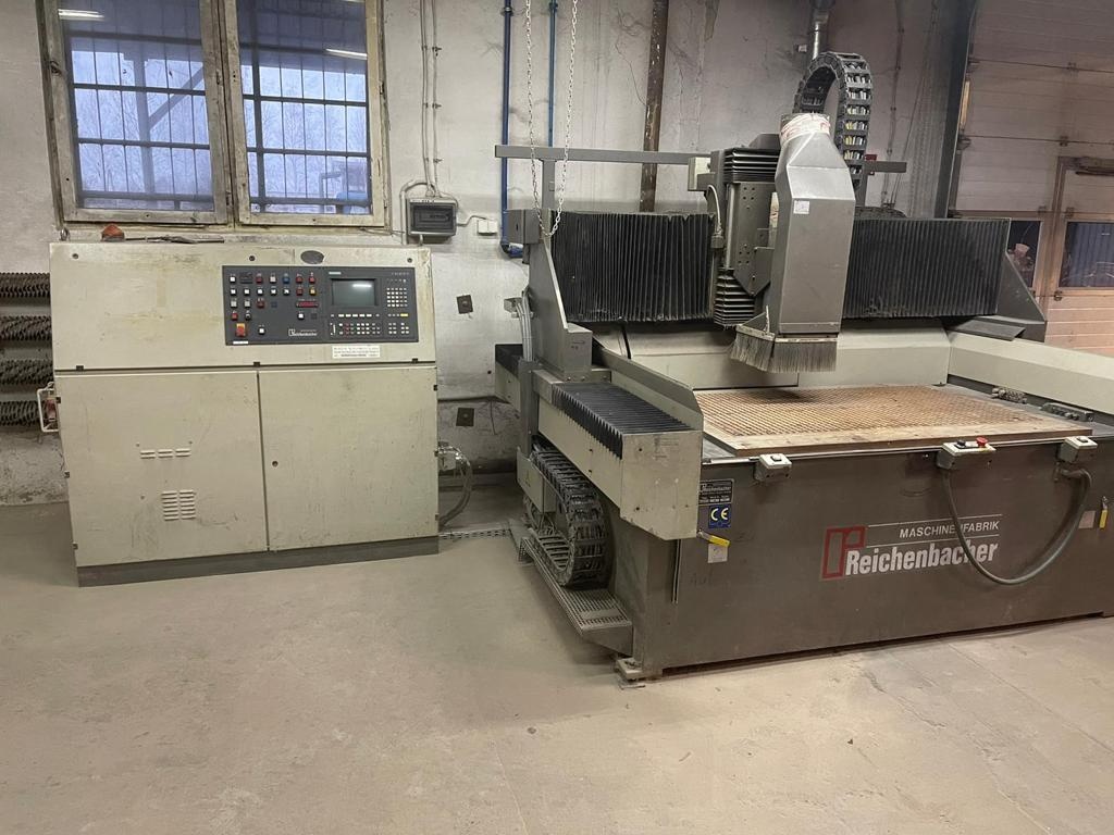 Maszyna numeryczna cnc - 4