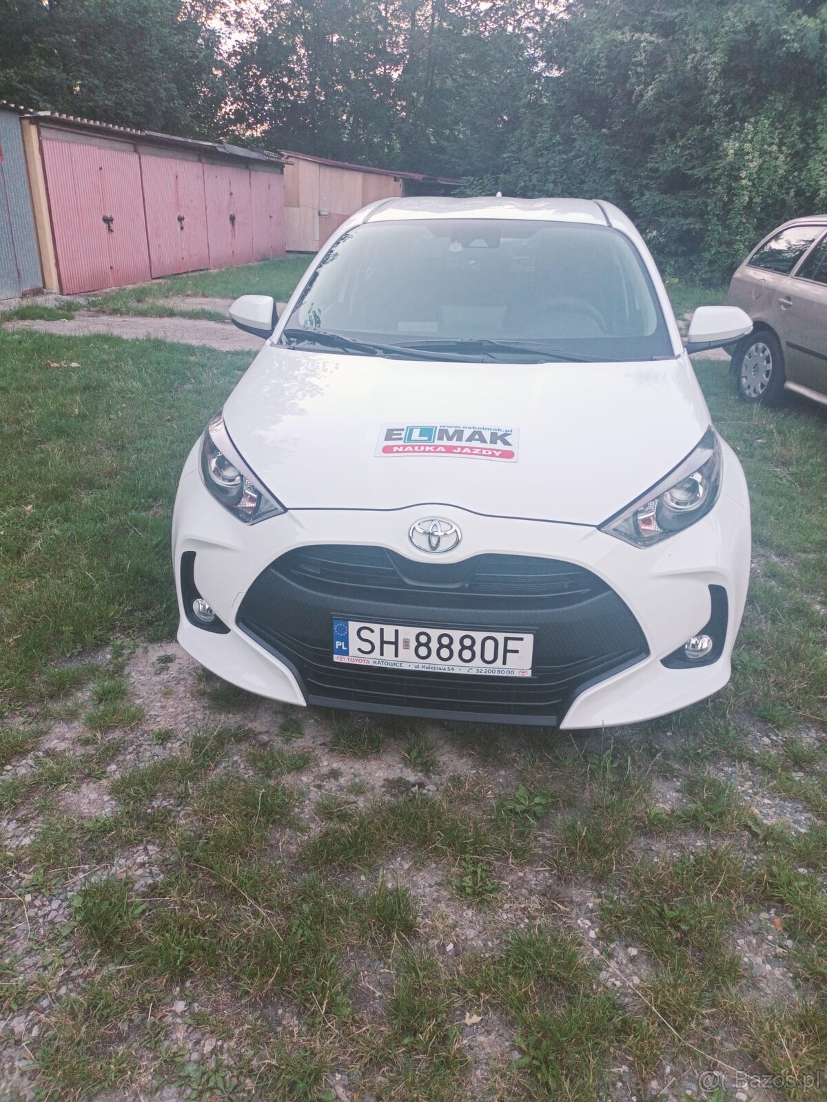 Sprzdam Toyotę Yaris r. 2023 z wyposażeniem do Nauki Jazdy - 4
