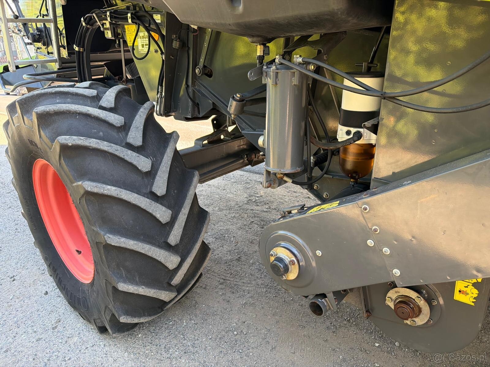 Kombajn zbożowy Claas Lexion 560 heder V750 rok prod. 2009 S - 4