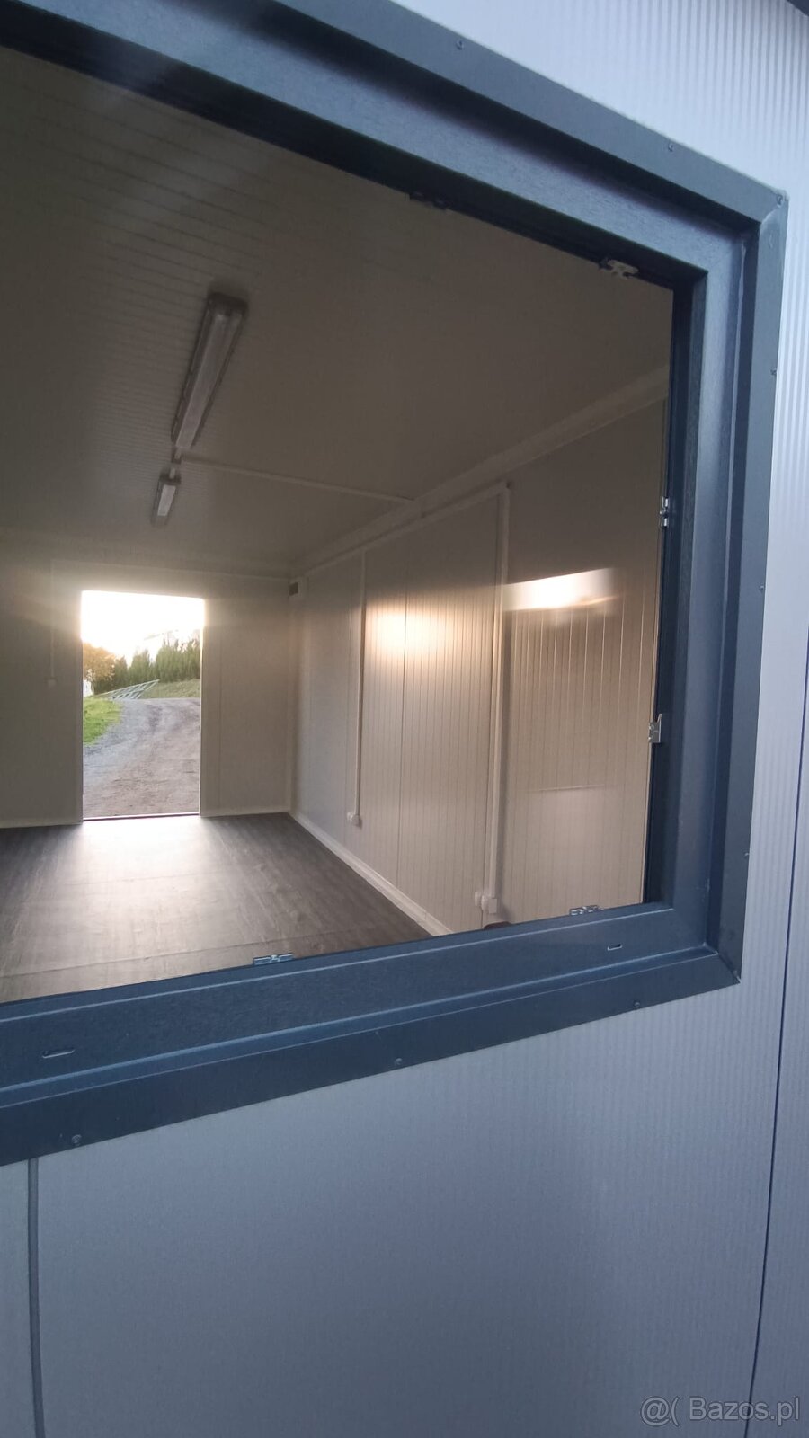 Kontener Biurowo - Socjalny / Kontener Biurowy / Pawilon 6x3 - 4