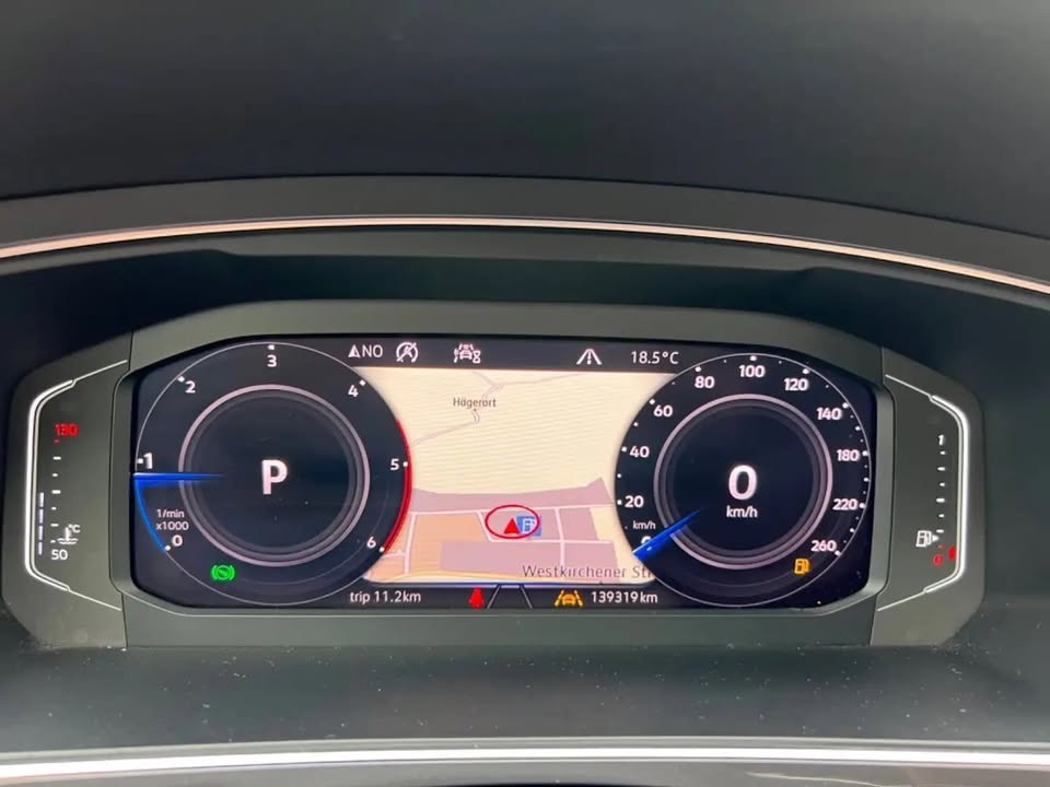 2019 Volkswagen Tiguan Allspace 2.0TDI 4Motion R-LINE - 4