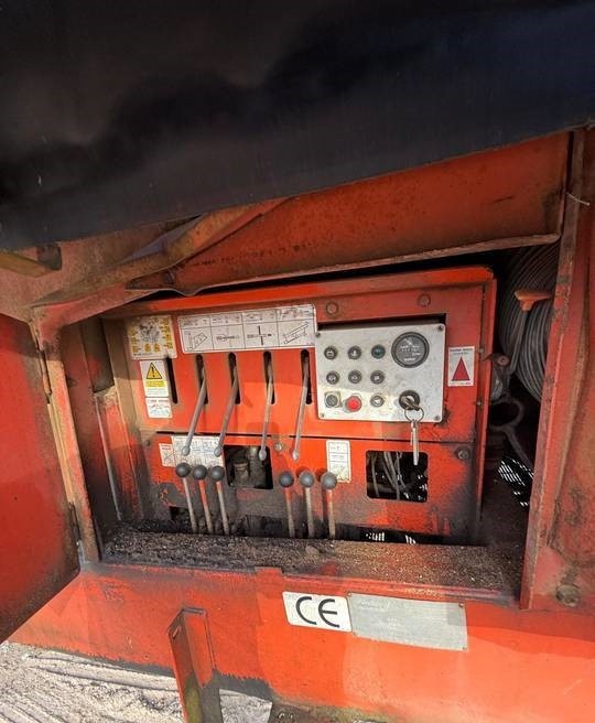 Przesiewacz EXTEC TURBO 5000 - sita 3,00m x 1,52m, wibracja, - 4