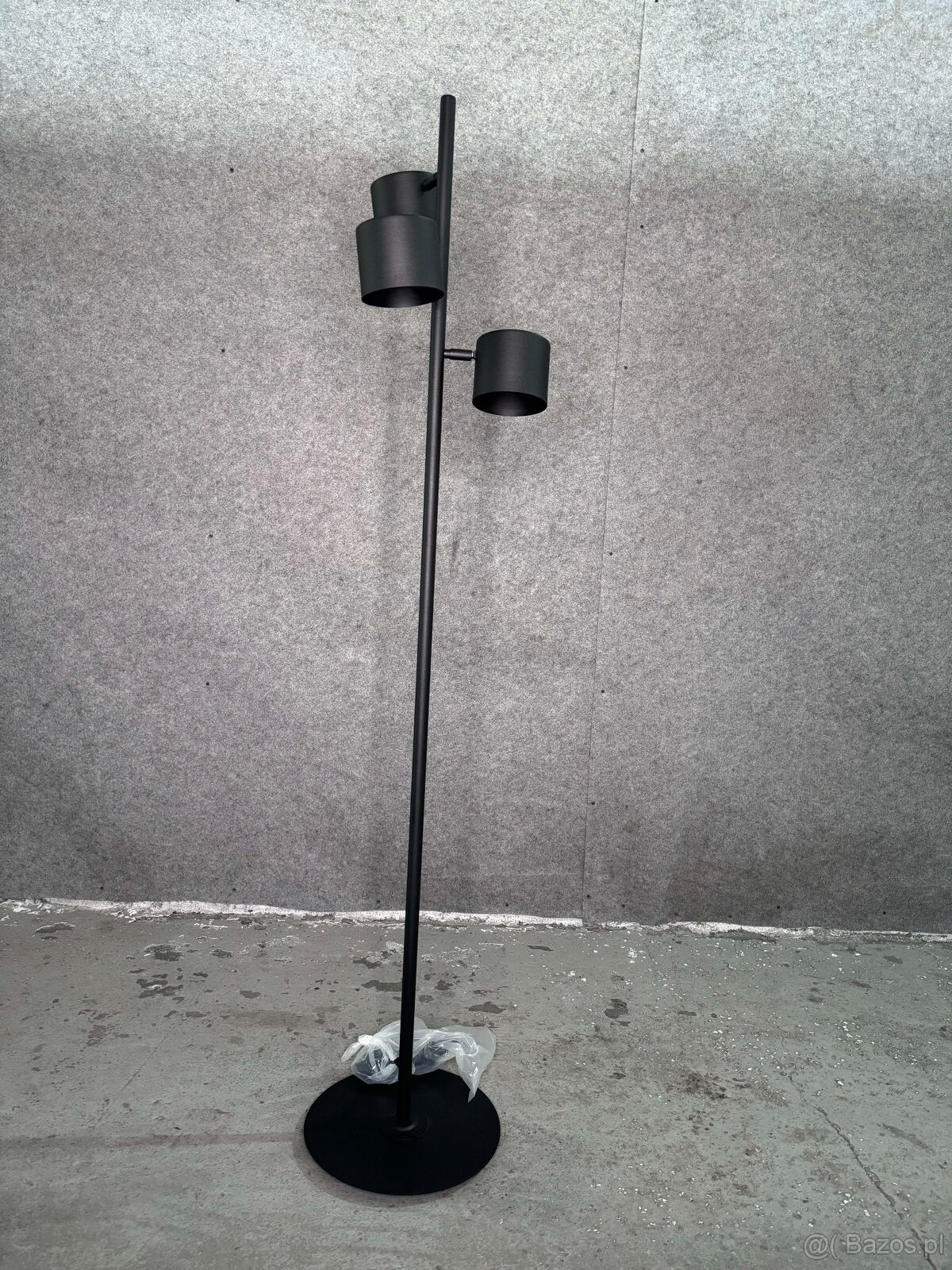 Syndyk sprzeda używane meble Ikea - 4