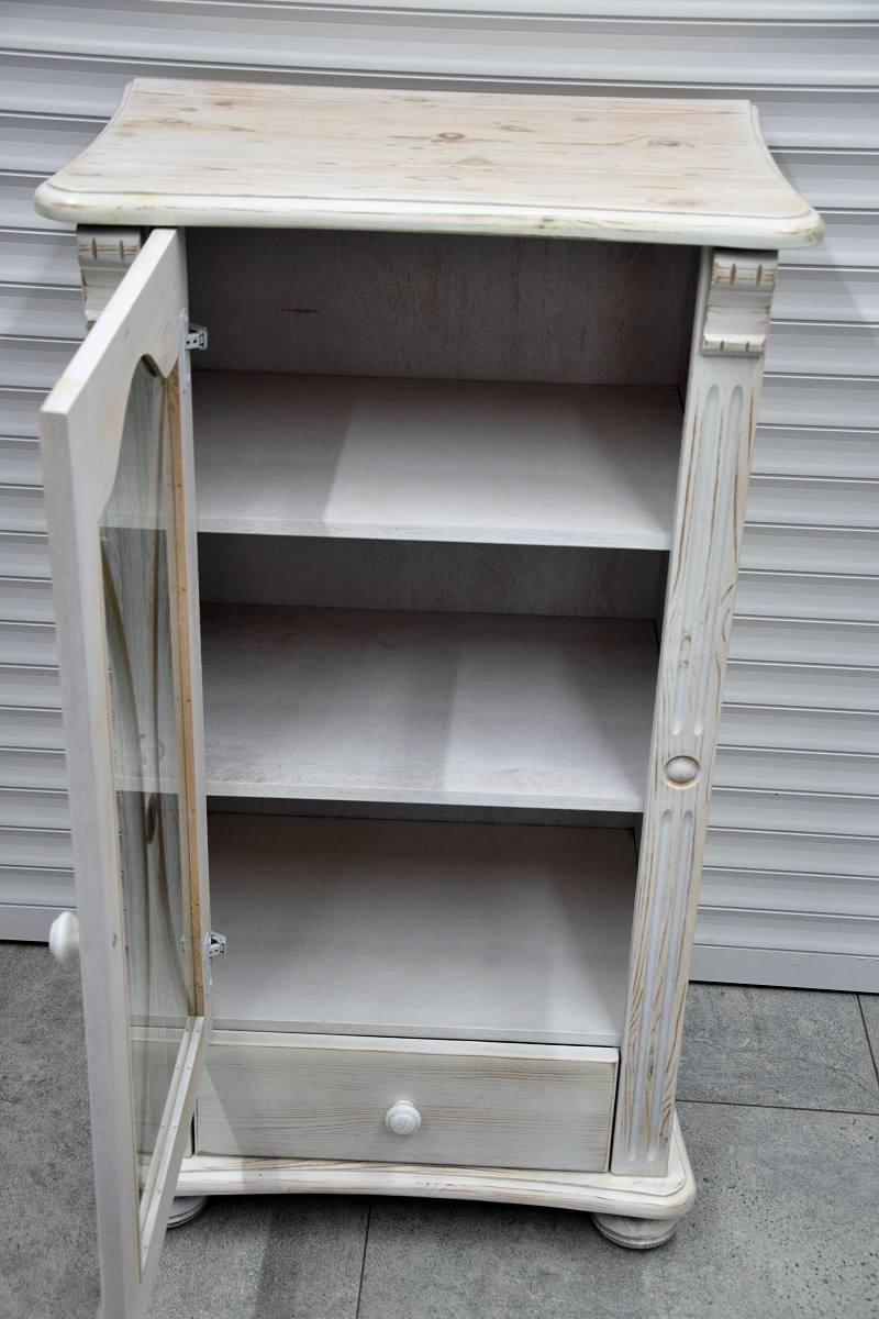 witryna z drewna sosnowego - jak nowa - 4