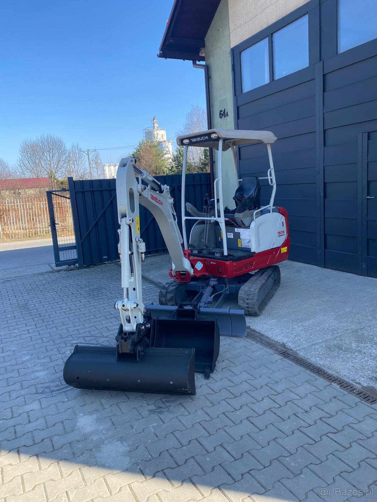 Takeuchi TB 216 otwarta kabina - jak nowa 2019 rok - 4