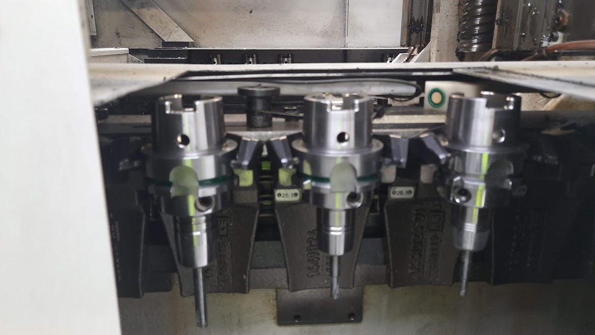 Chiron DZ 24 W Magnum / Centrum obróbcze Pionowe - 4