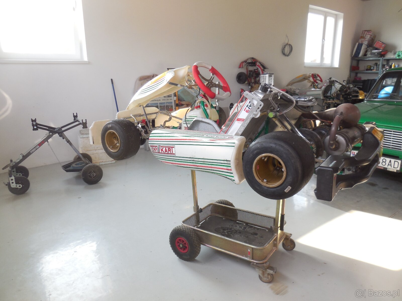 Sprzedam 2 gokarty w cenie 1 Tonykart KZ - 4