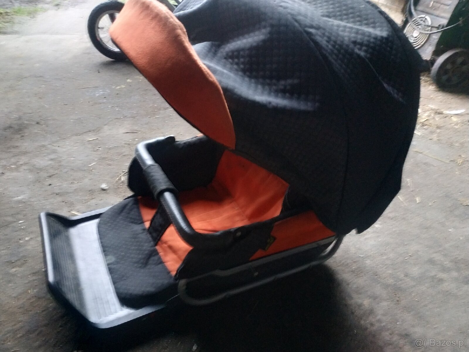 Sprzedam wózek z spacerówką - 4