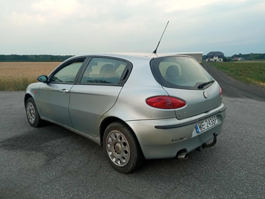 Alfa Romeo 147 1.9 JTD OC I PT 2027 SKÓRA KLIMA HAK - 4