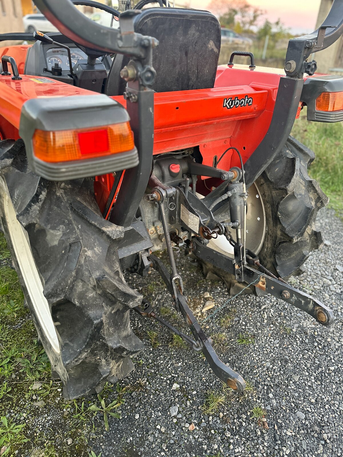 KUBOTA GL240 z ładowarka - 4