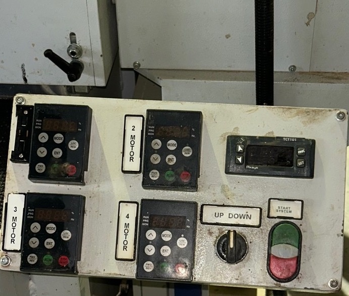 Szczotkarka TRIVEC, 4 agregaty + 10 nowych agregatów - szczo - 4