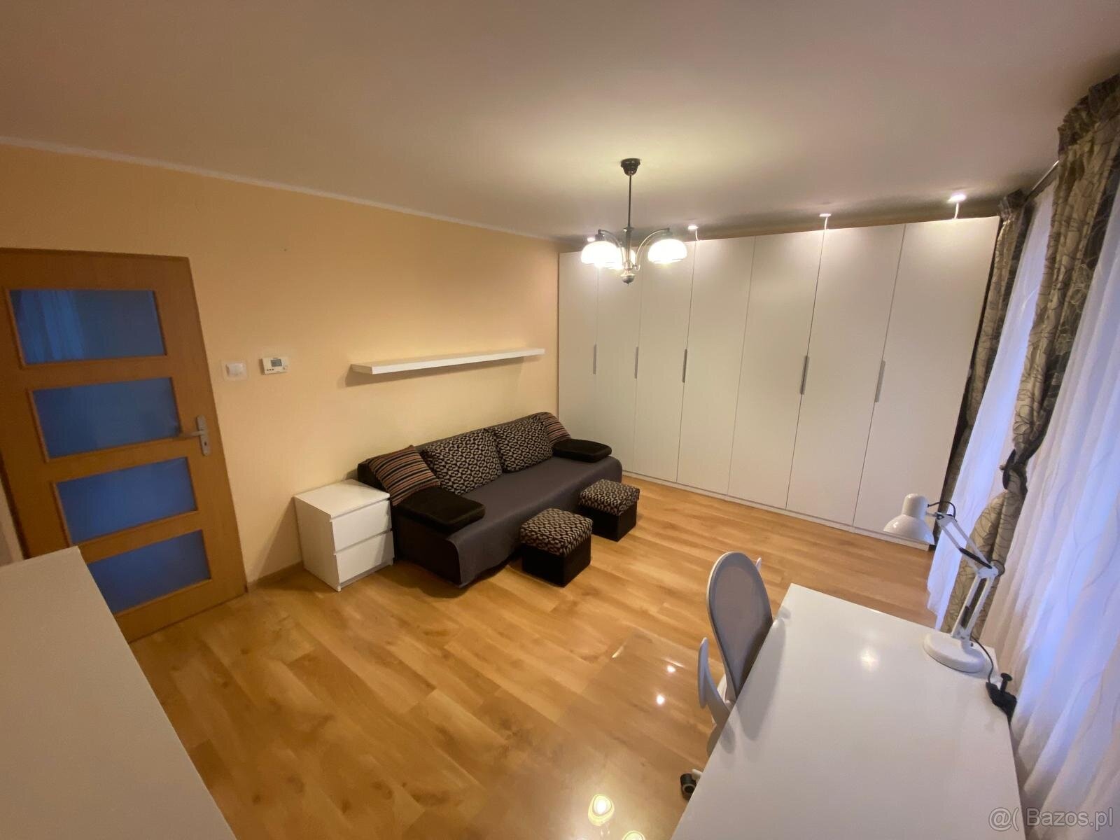 Do wynajęcia pokój w mieszkaniu 3 pokojowym ul.Pszona 41, Kr - 4