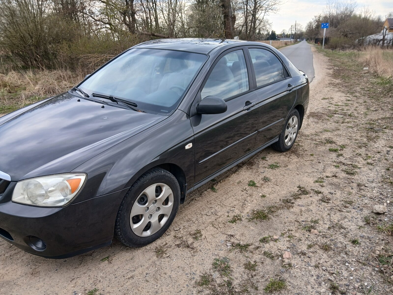 Sprzedam Kia Cerato 1.6 - 4