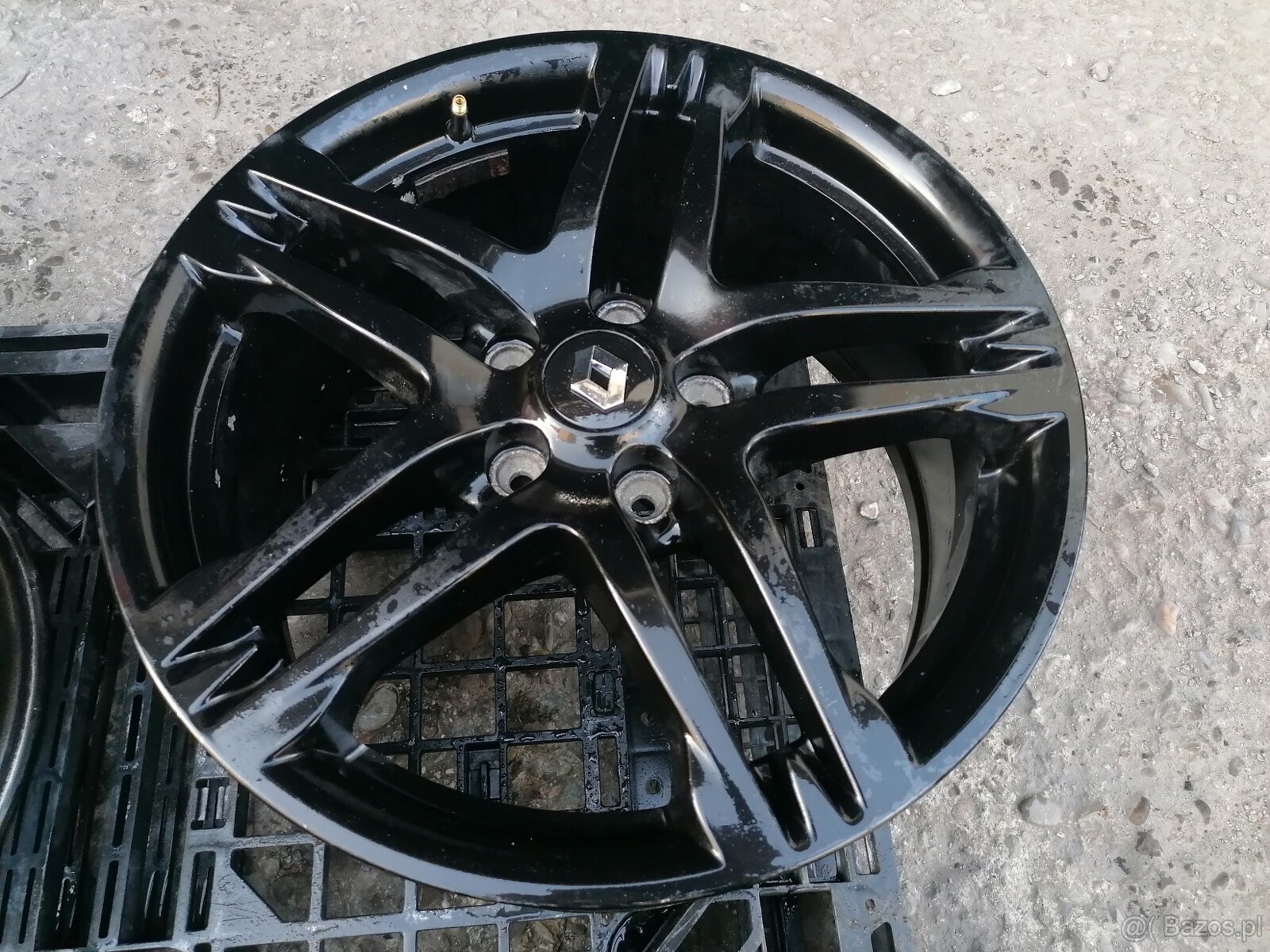 Felgi aluminiowe =5x114,3 = R18 =REANULT MEGANE / CLIO SPORT - 4