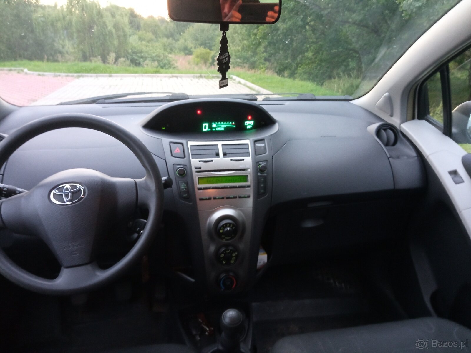 Sprzedam Toyota Yaris - 4