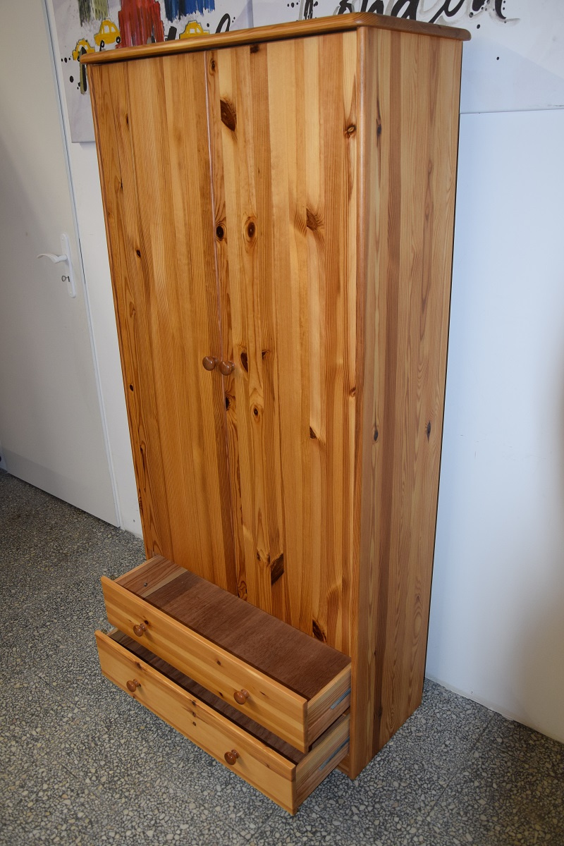 szafa z drewna sosnowego - jak nowa - 4