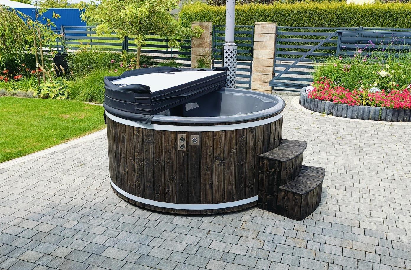 Balie ogrodowe z piecem na drewno, jacuzzi ogrodowe - 4