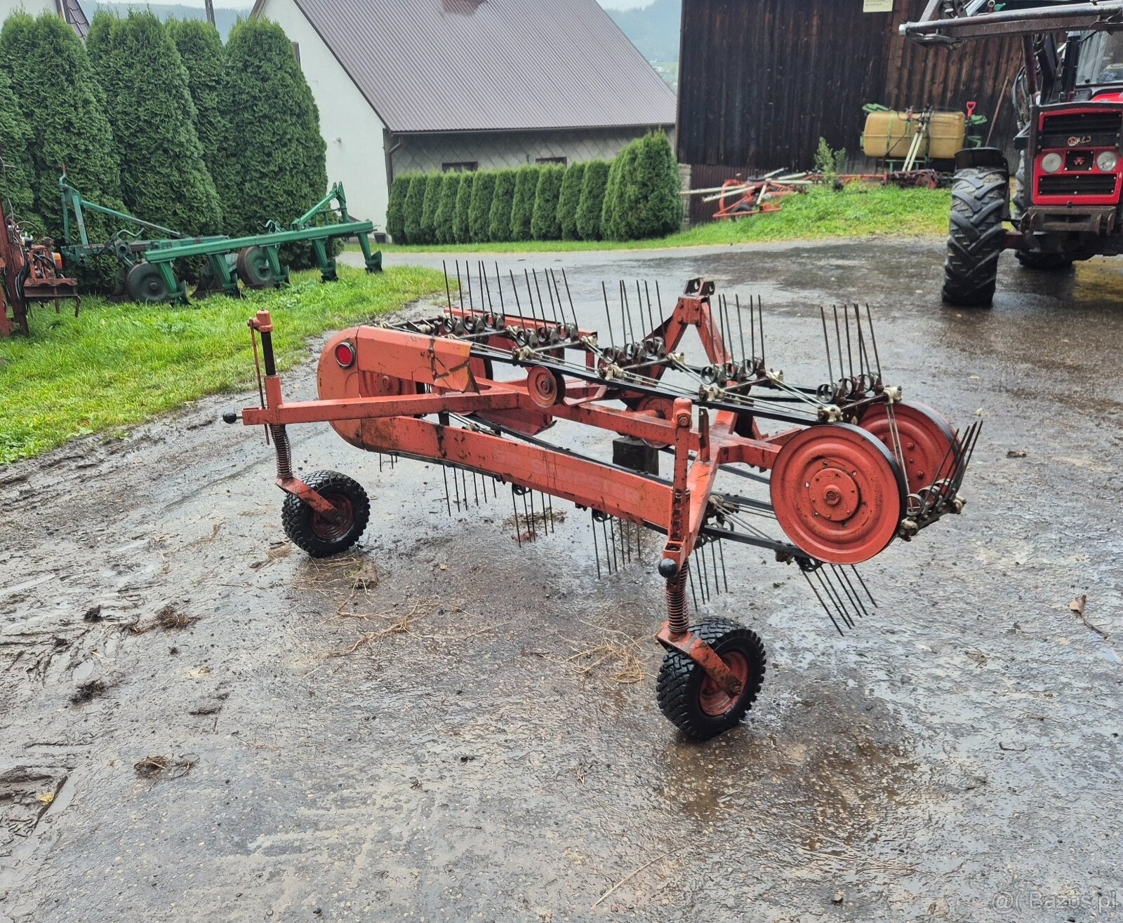 Przewracarka zgrabiarka taśmowa taśmówka jugosłowiańska SIP - 4