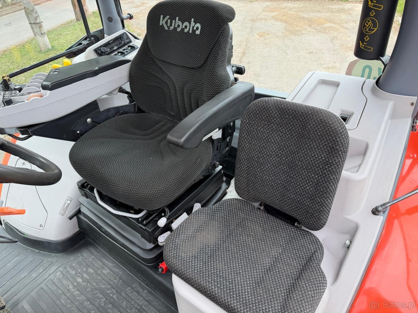 Ciągnik rolniczy Kubota M717 Premium Power Schift rok prod. - 4