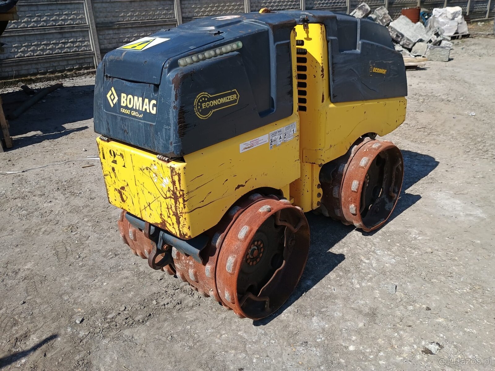 Walec okołkowany Bomag BMP 8500 - 4
