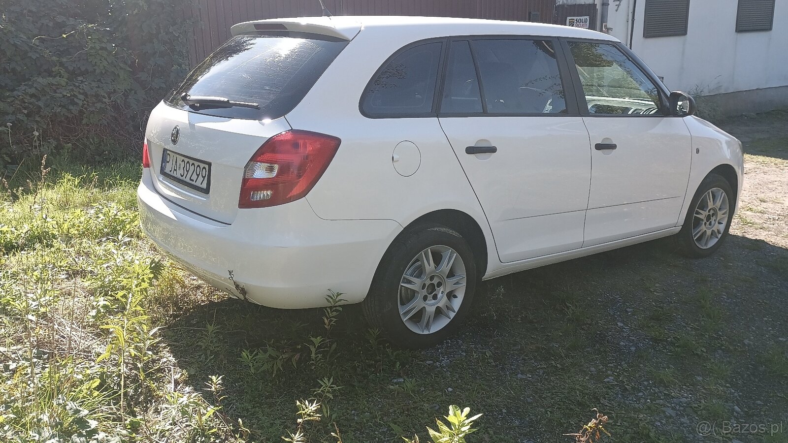 Sprzedam Skodę fabie 2 lift 2014 - 4