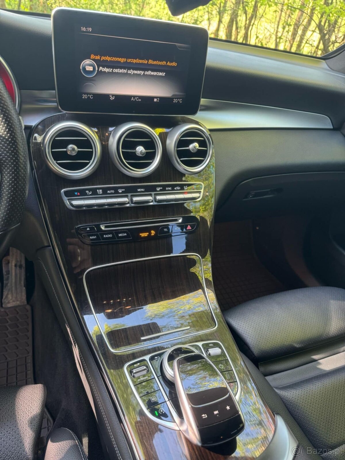 Mercedes Benz GLC 300 AMG-Line 4 Matic - 4