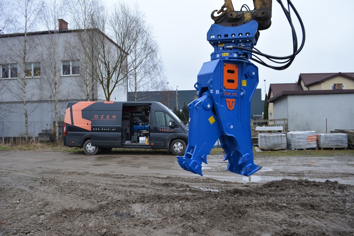 Nowa obrotowa szczęką krusząca KRUSZER TREVI BENNE FR 18 - 4