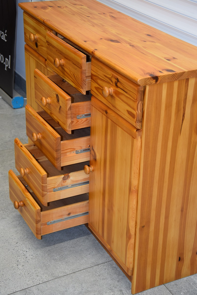 komoda z drewna sosnowego - jak nowa - 4