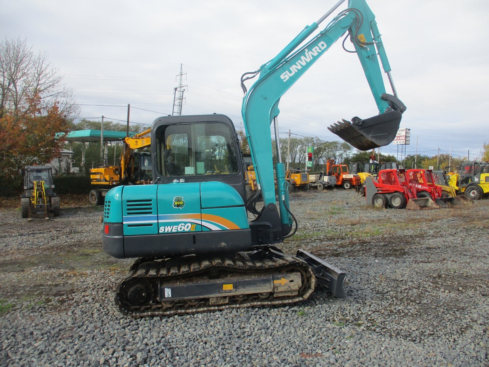 MINIKOPARKA TAKEUCHI TB175 - 4