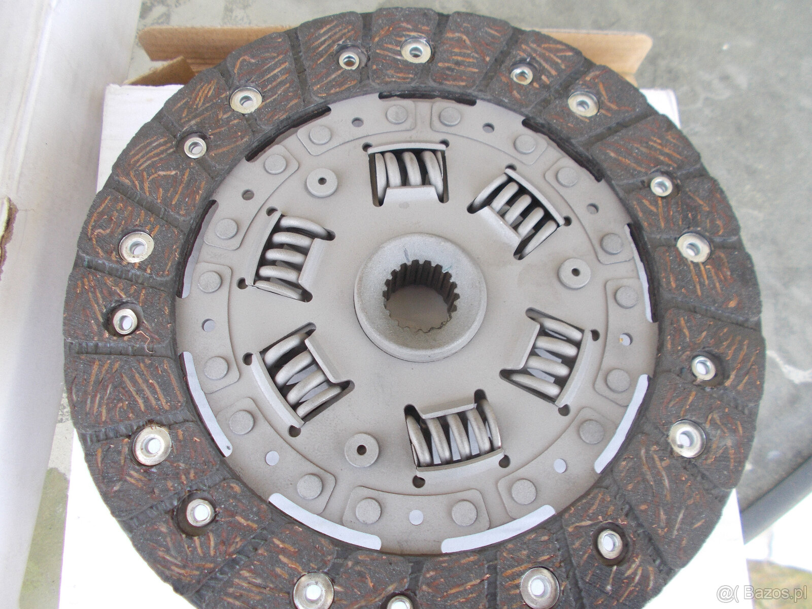 docisk sprzęgła do traktorków iseki modele Tu,Tm,Tx - 4