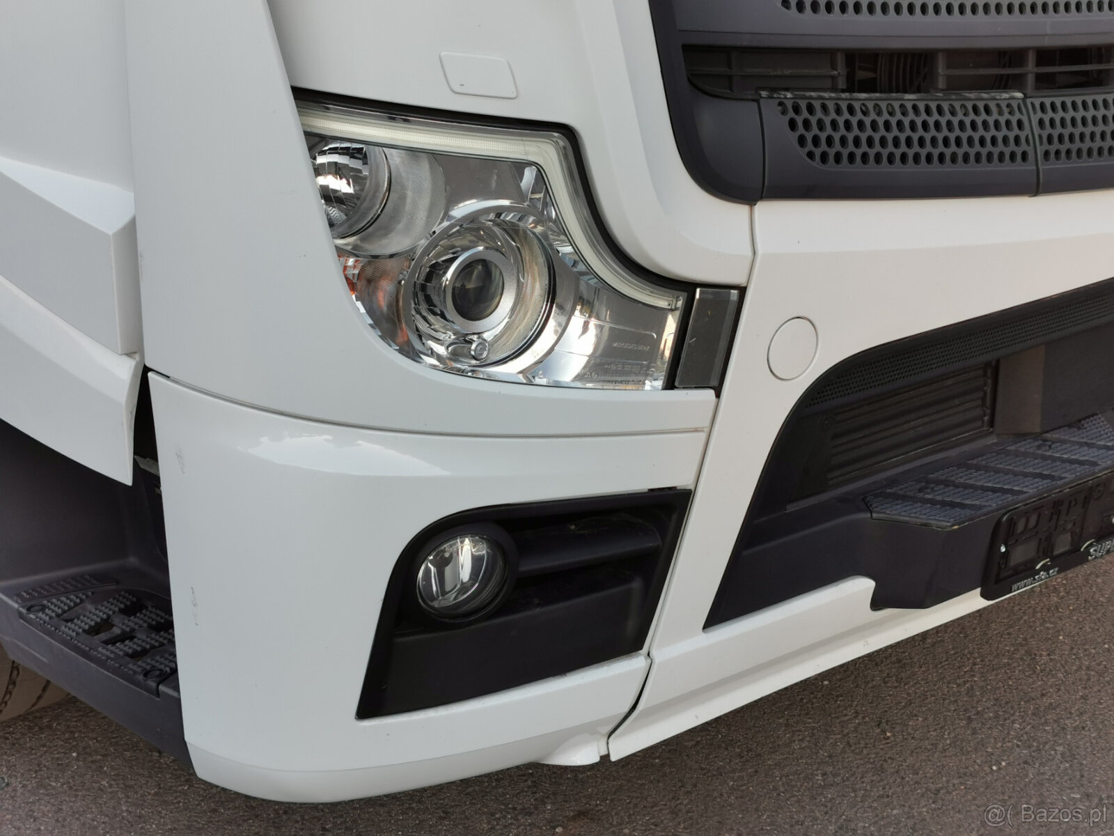 Sprzedam ciągnik siodłowy MERCEDES-BENZ ACTROS 1848 EURO 6 - 4