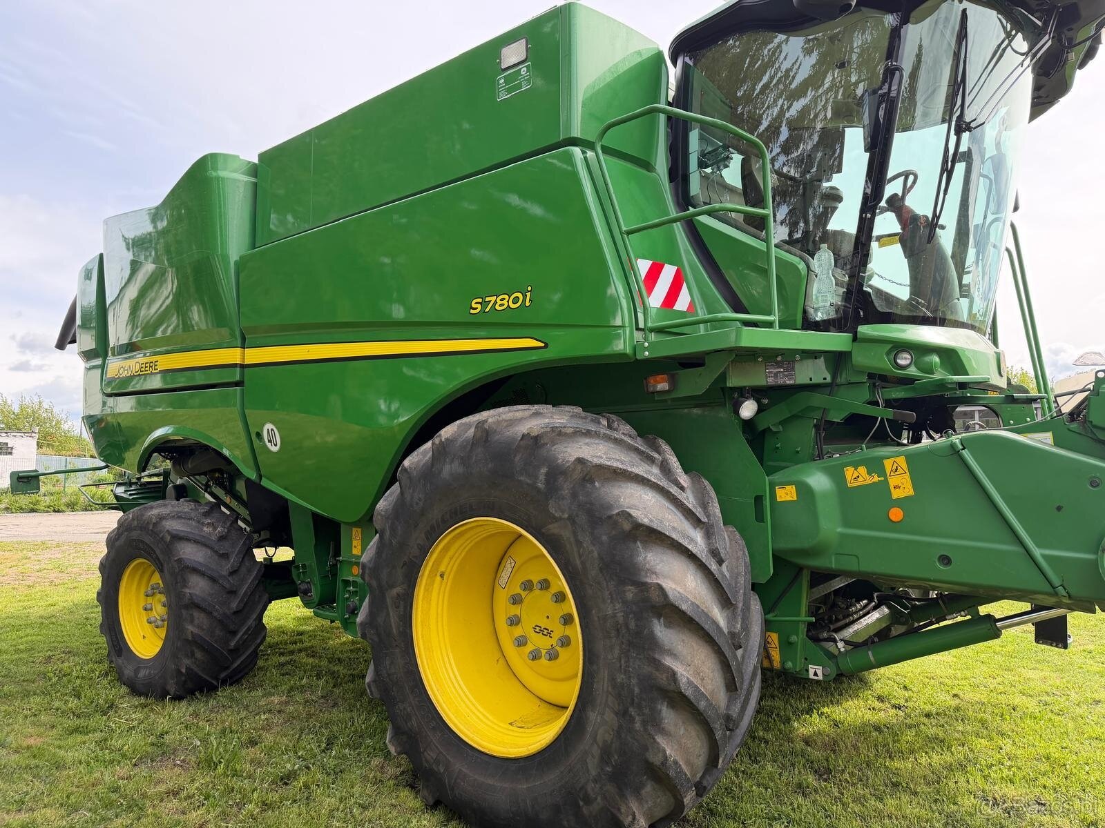 Kombajn zbożowy John Deere S780i 4x4 Heder 63X Vario 9,15m r - 4
