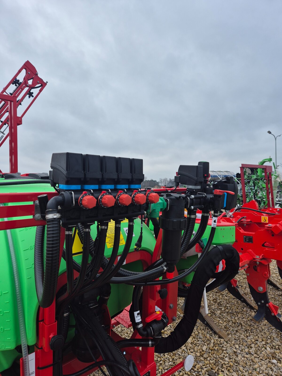 Krukowiak Apollo 1000 PHX opryskiwacz ciągany - 4