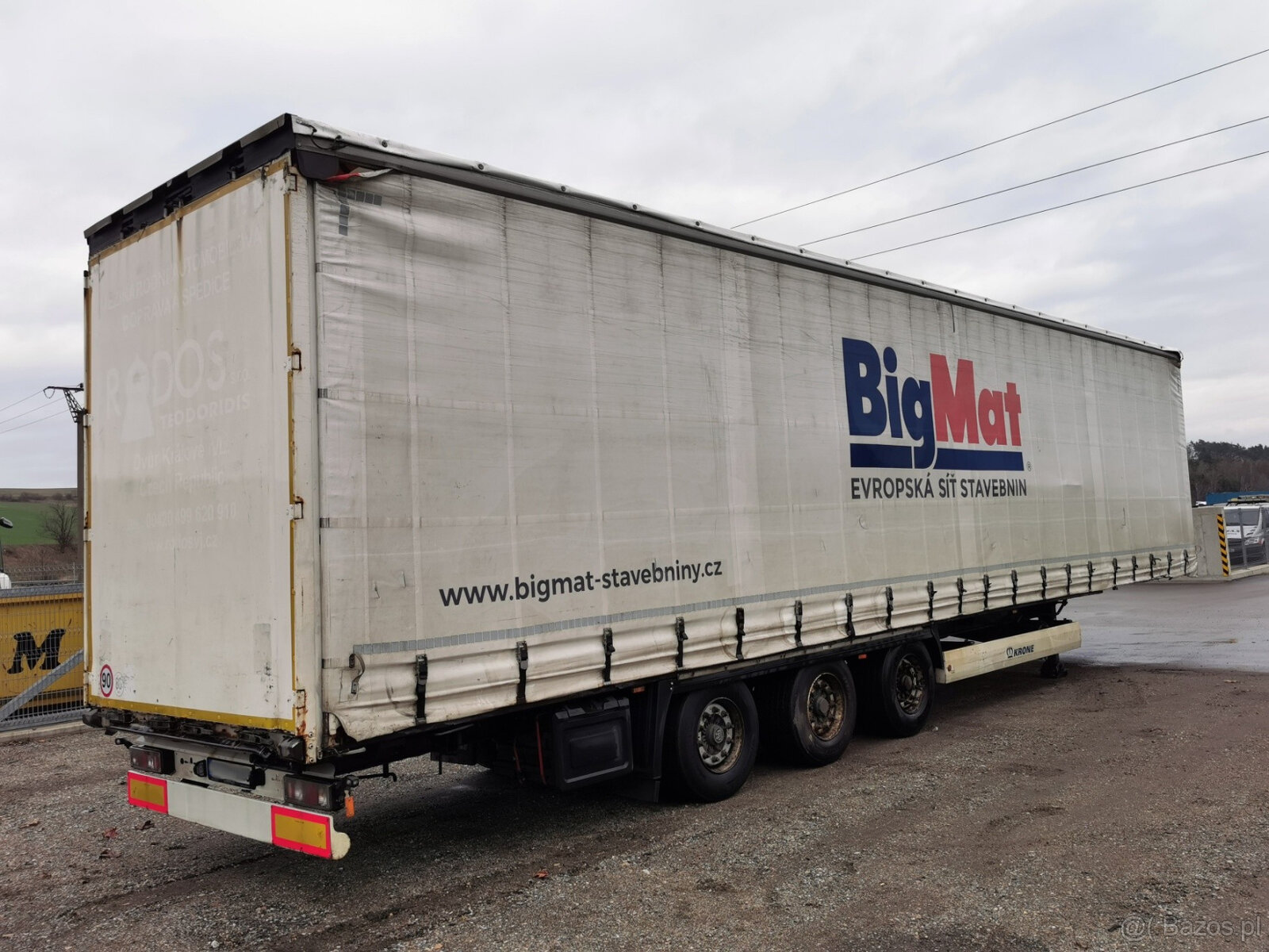 Sprzedaję naczepę platformową KRONE SD. - 4