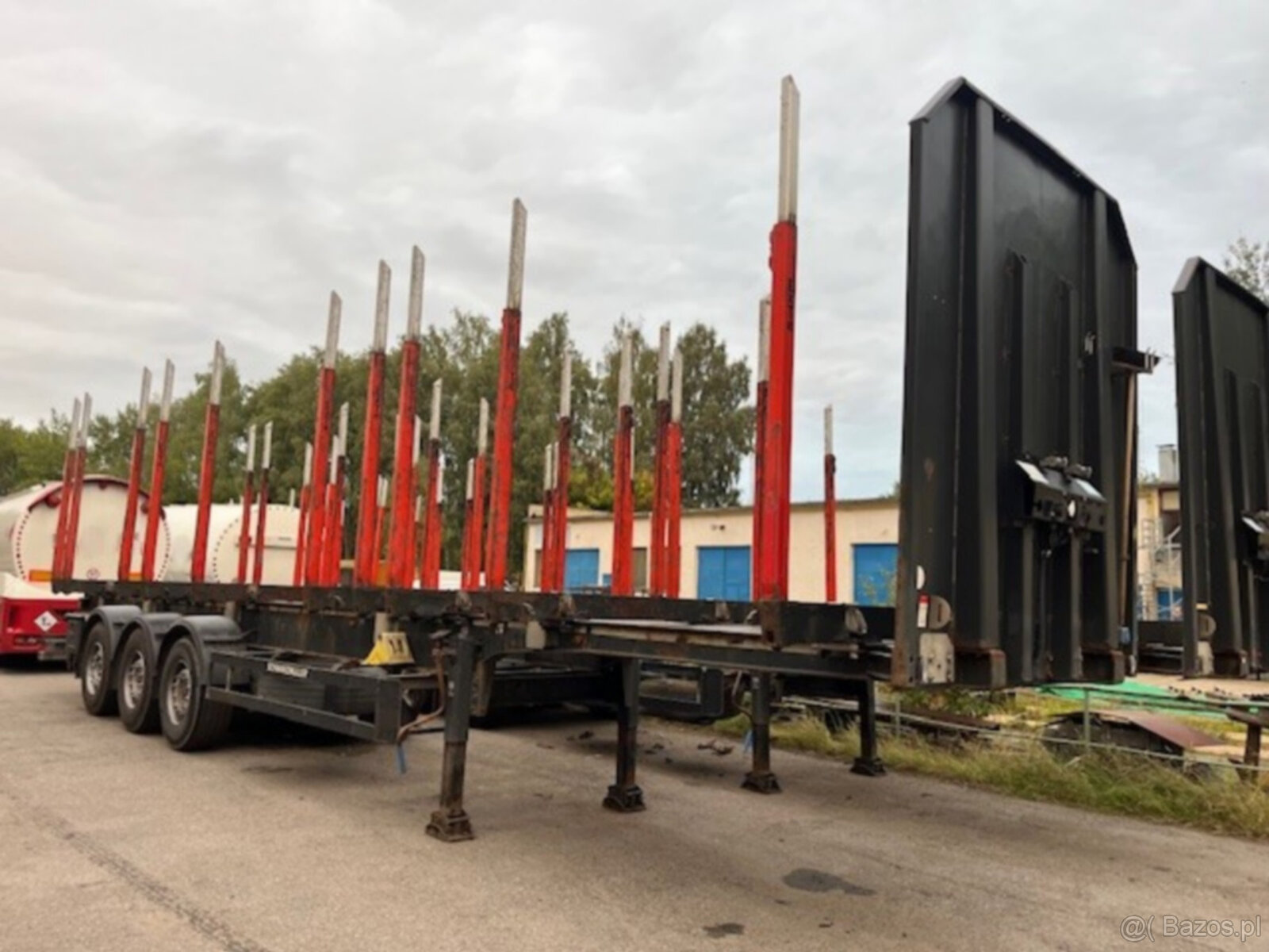 Sprzedaję naczepę SCHWARZMÜLLER RSA 3/E do transportu drewna - 4