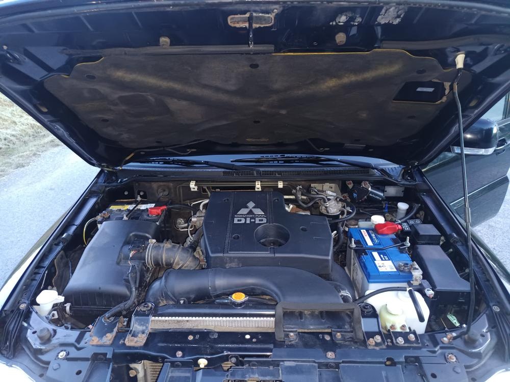 Mitsubishi Pajero V80 3.2 Di-D 142 Kw r.v 2012 - 4