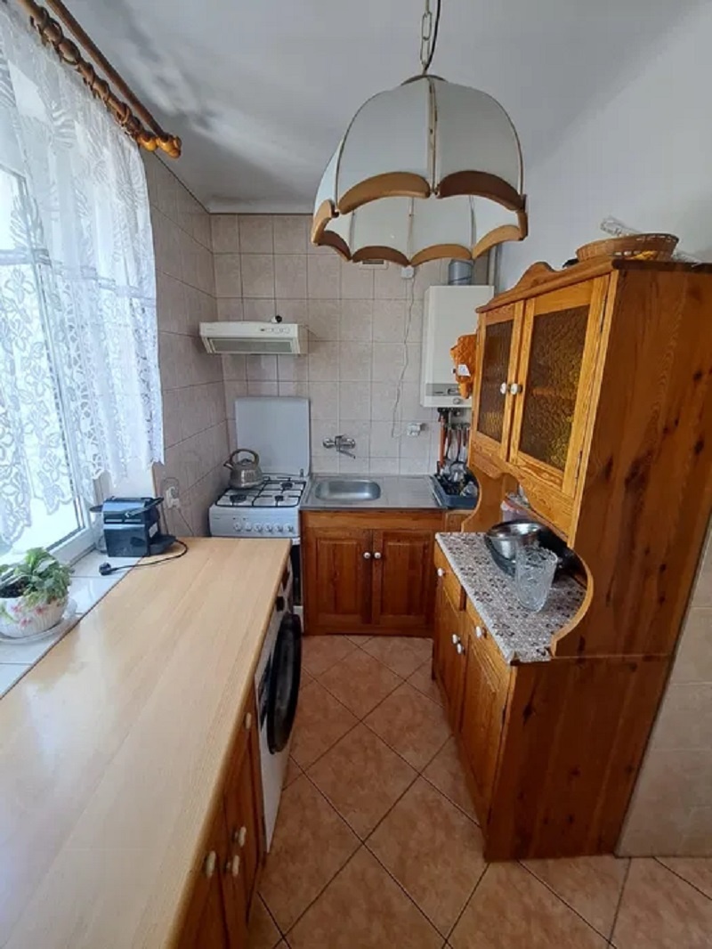 2 pokojowe mieszkanie, 41.70m2, balkon, Ip, umeblowane, os. - 4