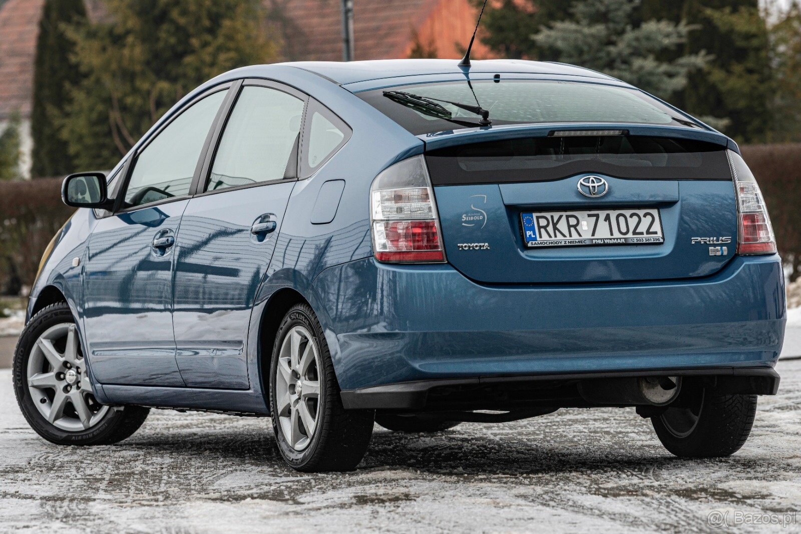 Toyota PRIUS - 4