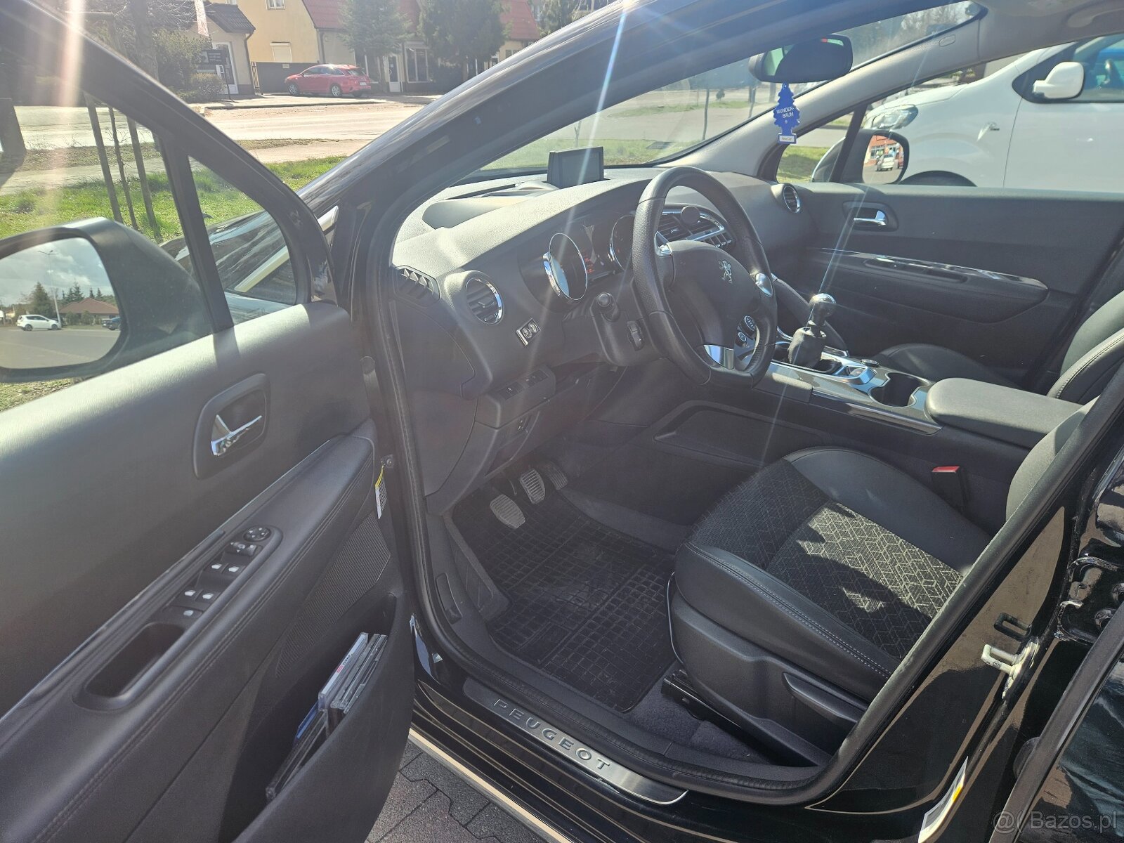 Sprzedam peugeot 3008BlueHDI120Stop&Start Allure - 4