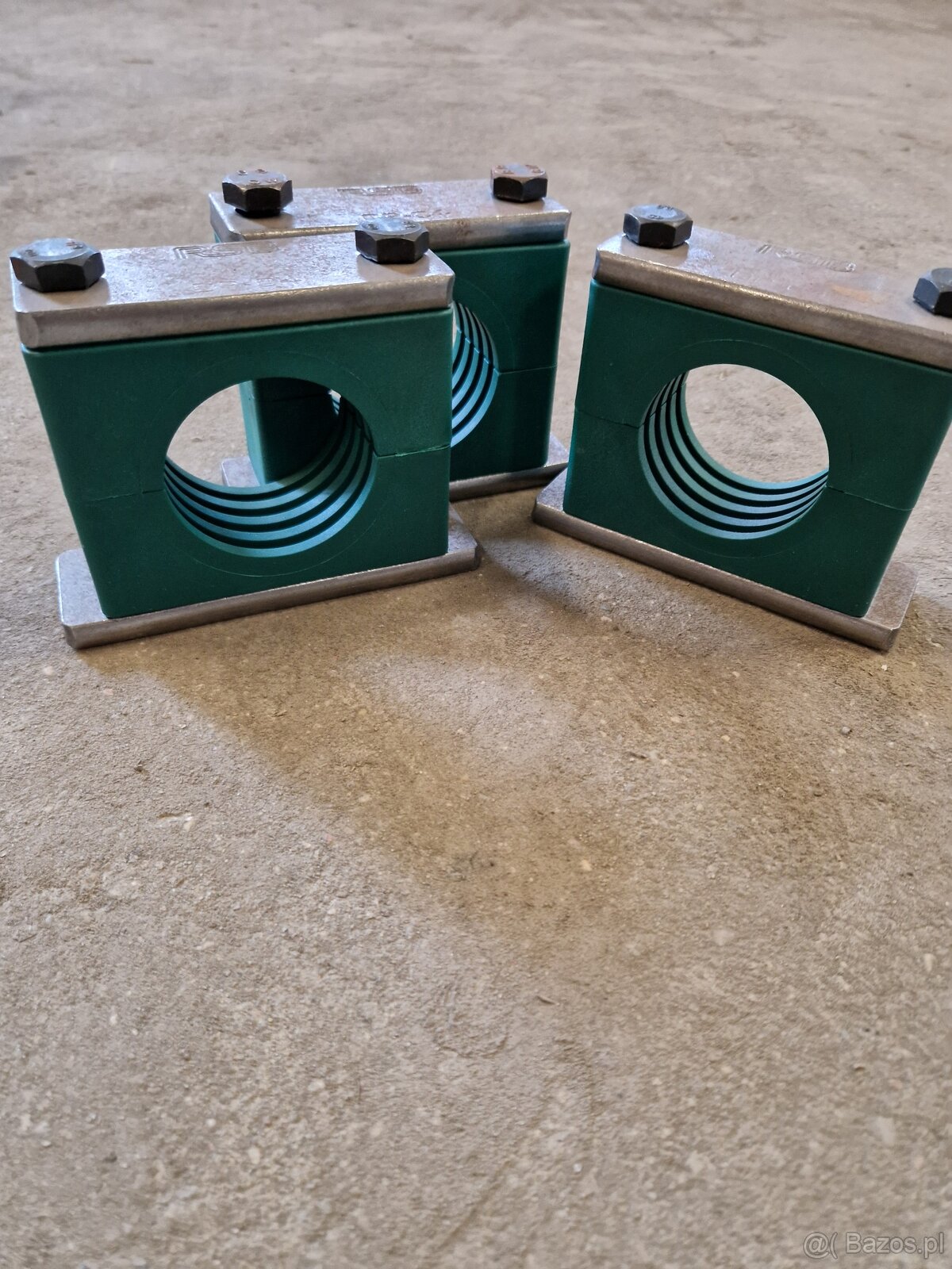 🔧 Uchwyty do rur, węży i kabli – szybki montaż i trwałość - 4