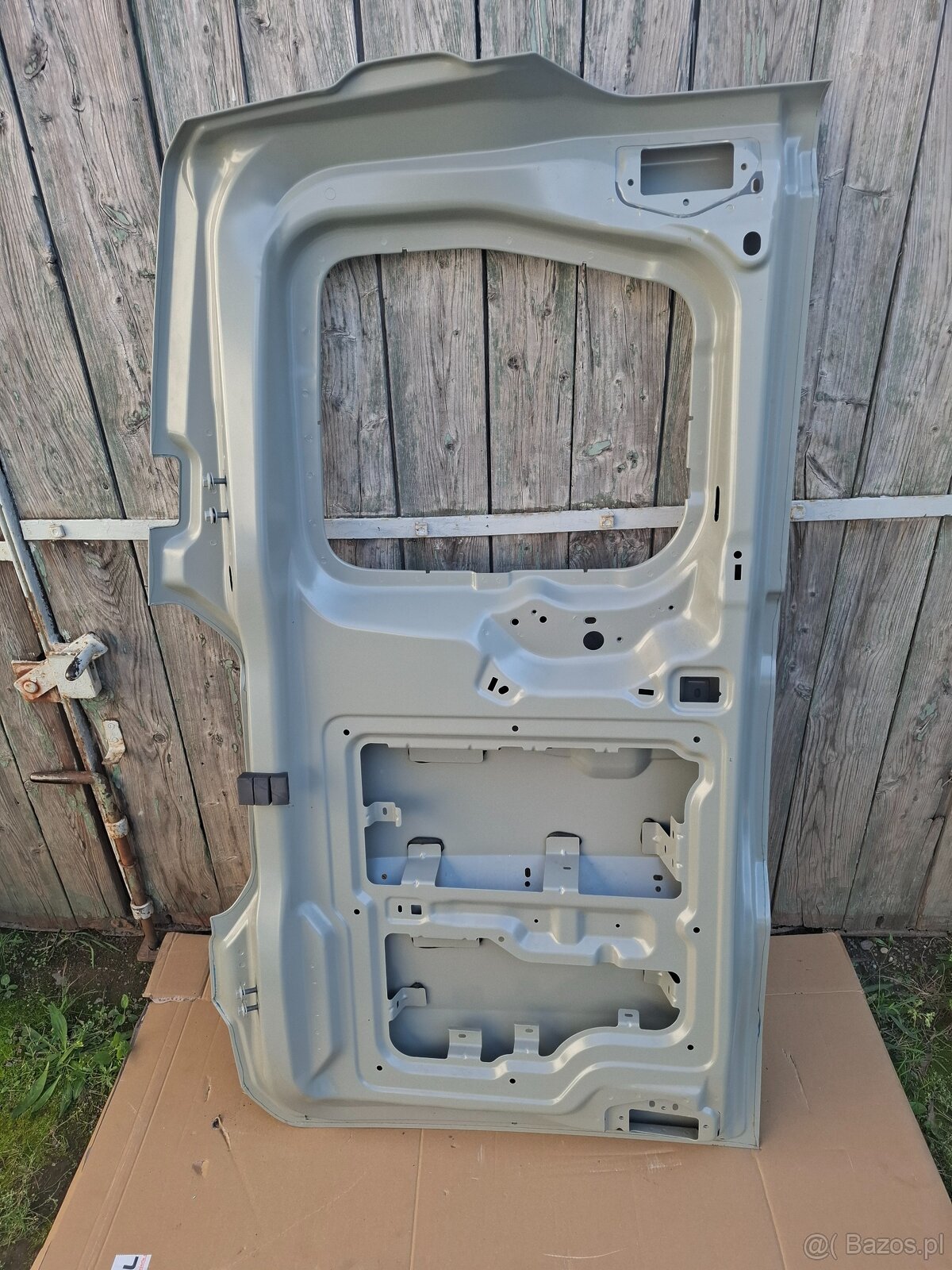 VW T7 / Ford Custom – tylne drzwi skrzydłowe (lewe i prawe) - 4