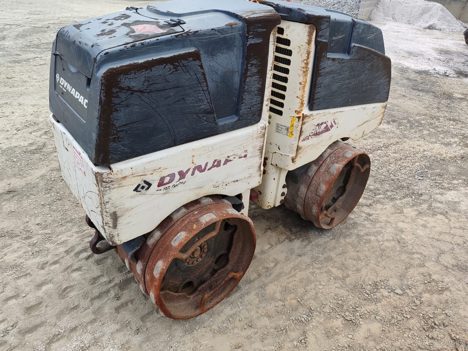 Walec okołkowany Dynapac D'one (Bomag BMP 8500) - 4