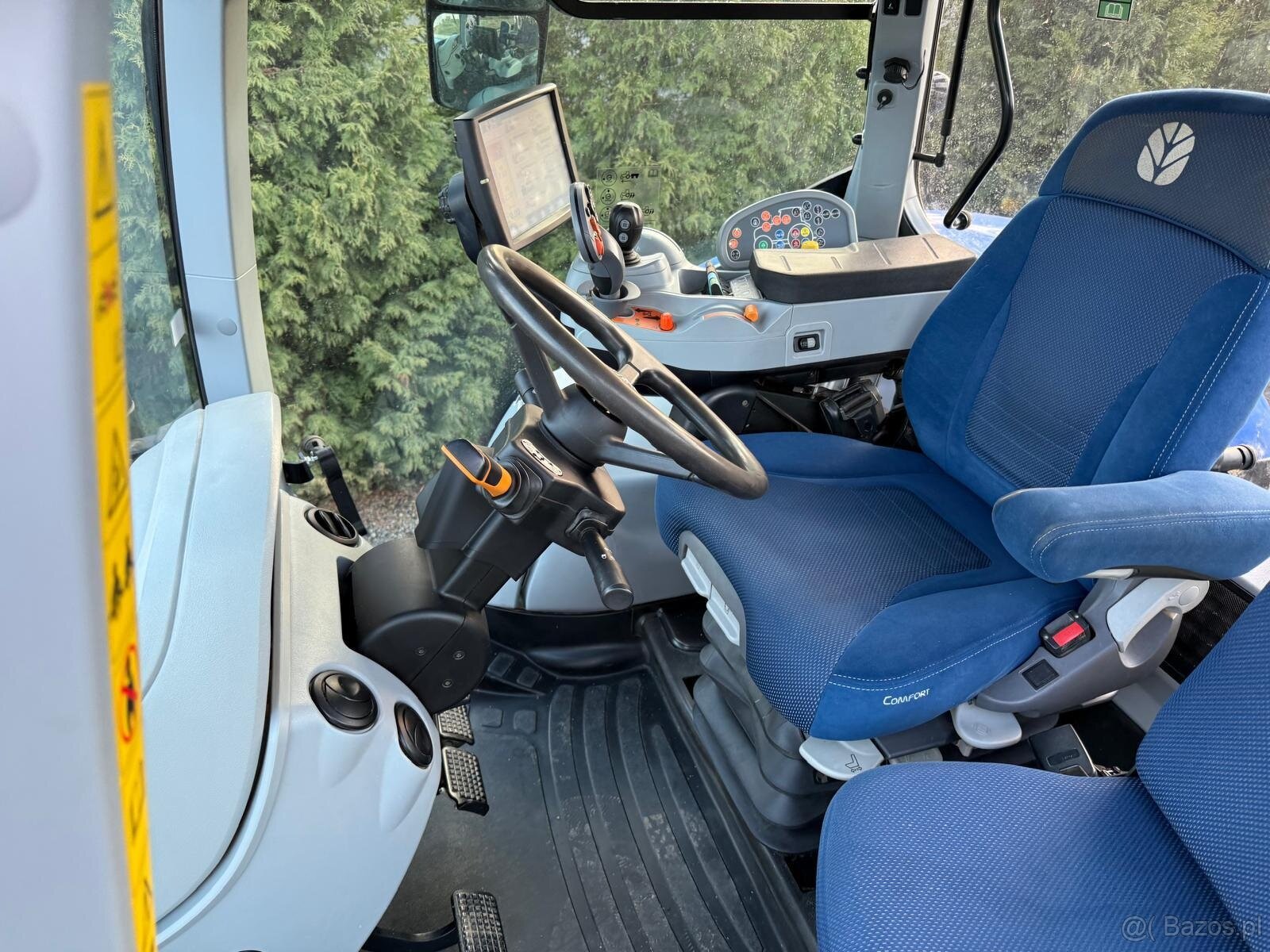 Ciągnik rolniczy New Holland T7.290 AutoComand rok pro 2018 - 4