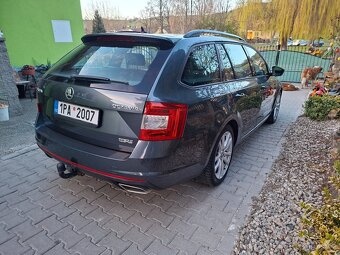 Szkoda Octavia 3 VRS 2,0 tdi 135kw manual - 4