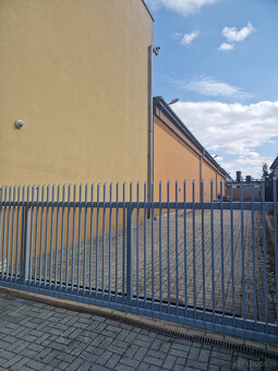Wynajmę miejsce parkingowe: Kamper / Łódź / Przyczepa / Auto - 4