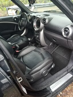 Mini cautryman model black,skóra,szyberdach,hak na rowery - 4