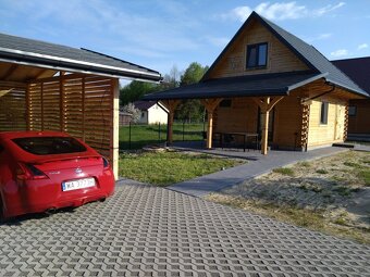 Do sprzedania drewniany domek położony na zielonym Roztoczu. - 4