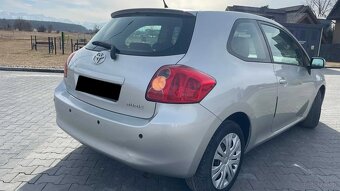Toyota Auris 1.6 Benzyna Automat - 4